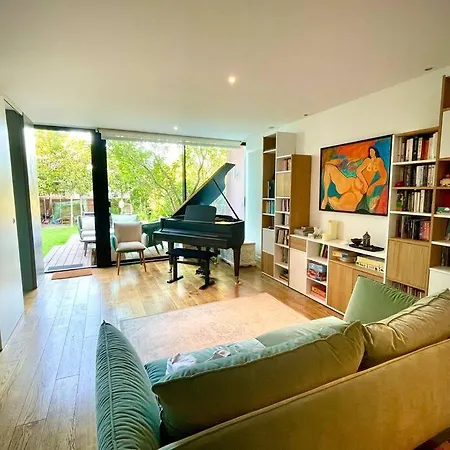 别墅 Outstanding For Olympics 伊西莱穆利诺